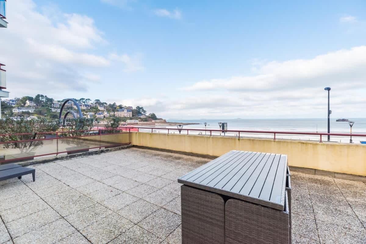 Appartement Grande Terrasse Vue Sur La De Trestraou