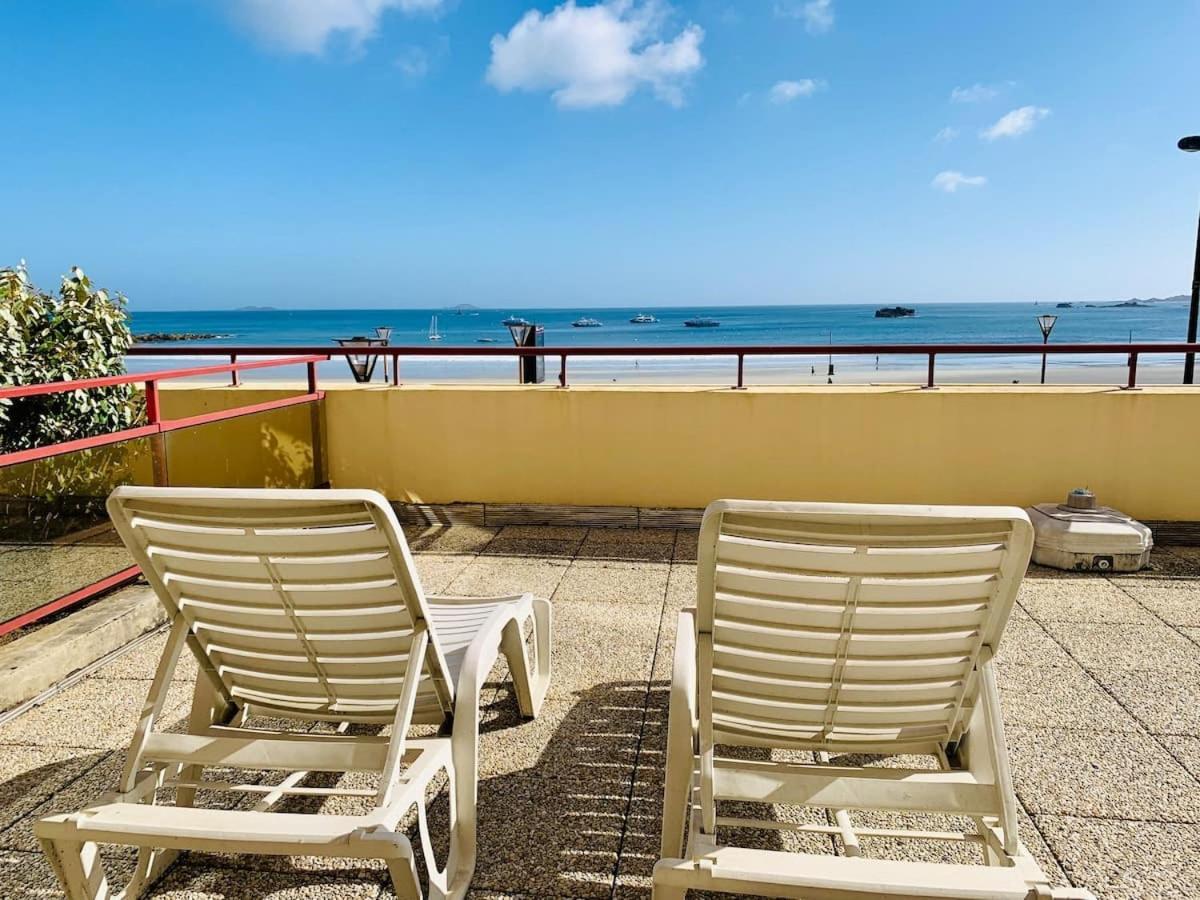 Appartement Grande Terrasse Vue Sur La De Trestraou Perros-Guirec